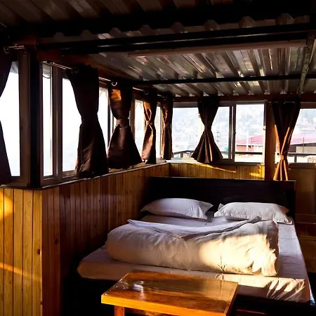 The Dew Drop Home Stay Kurseong Exterior photo