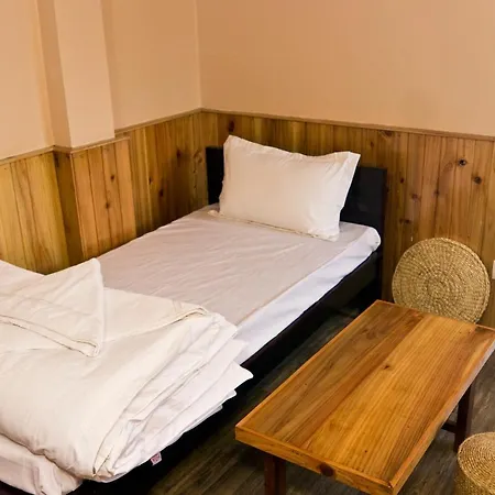 The Dew Drop Home Stay Kurseong Exterior photo