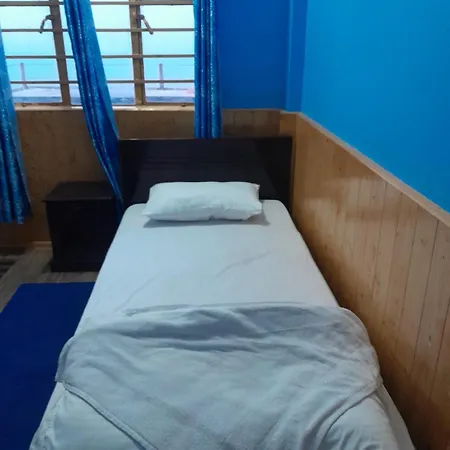 The Dew Drop Home Stay Kurseong Exterior photo